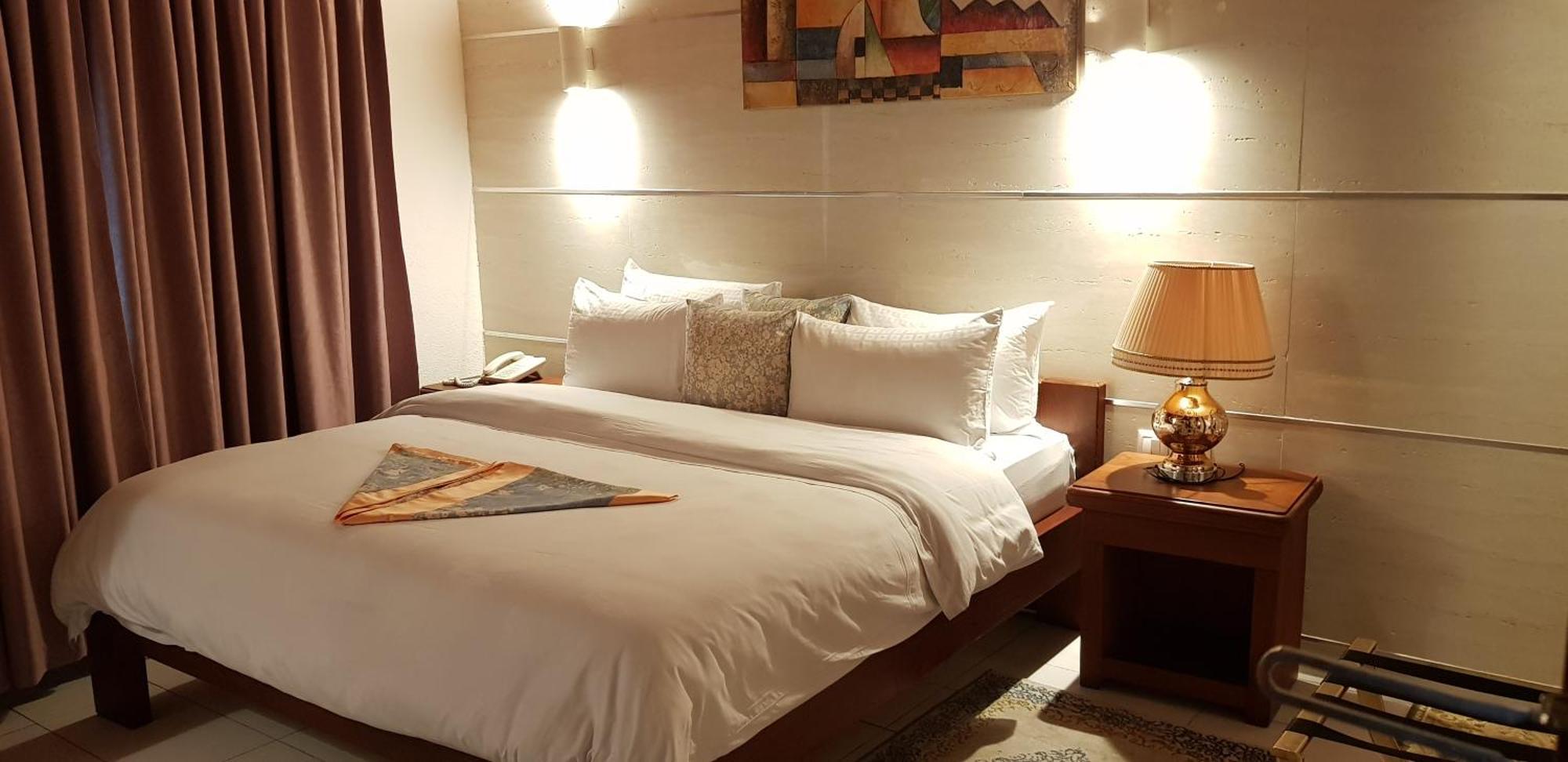 Grand Hotel Akwa Douala Exterior photo